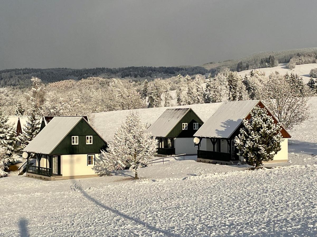 Ctyricitka Na Stastnem Kopci Villa Černý Dŭl Exterior foto